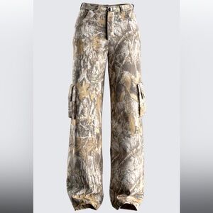 camo cargo pants